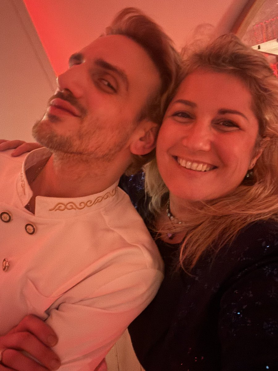 Veronica Barbara ANTONELLI 安明璇 opera singer #Diva tweet media