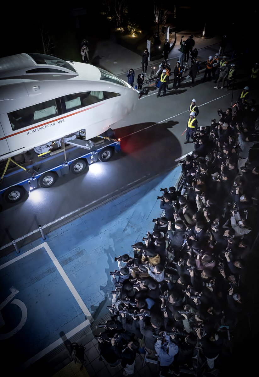 こけだま写真館 tweet media