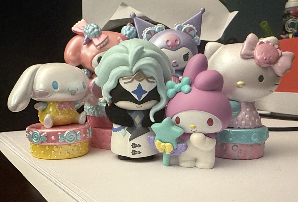 found new friends for him!