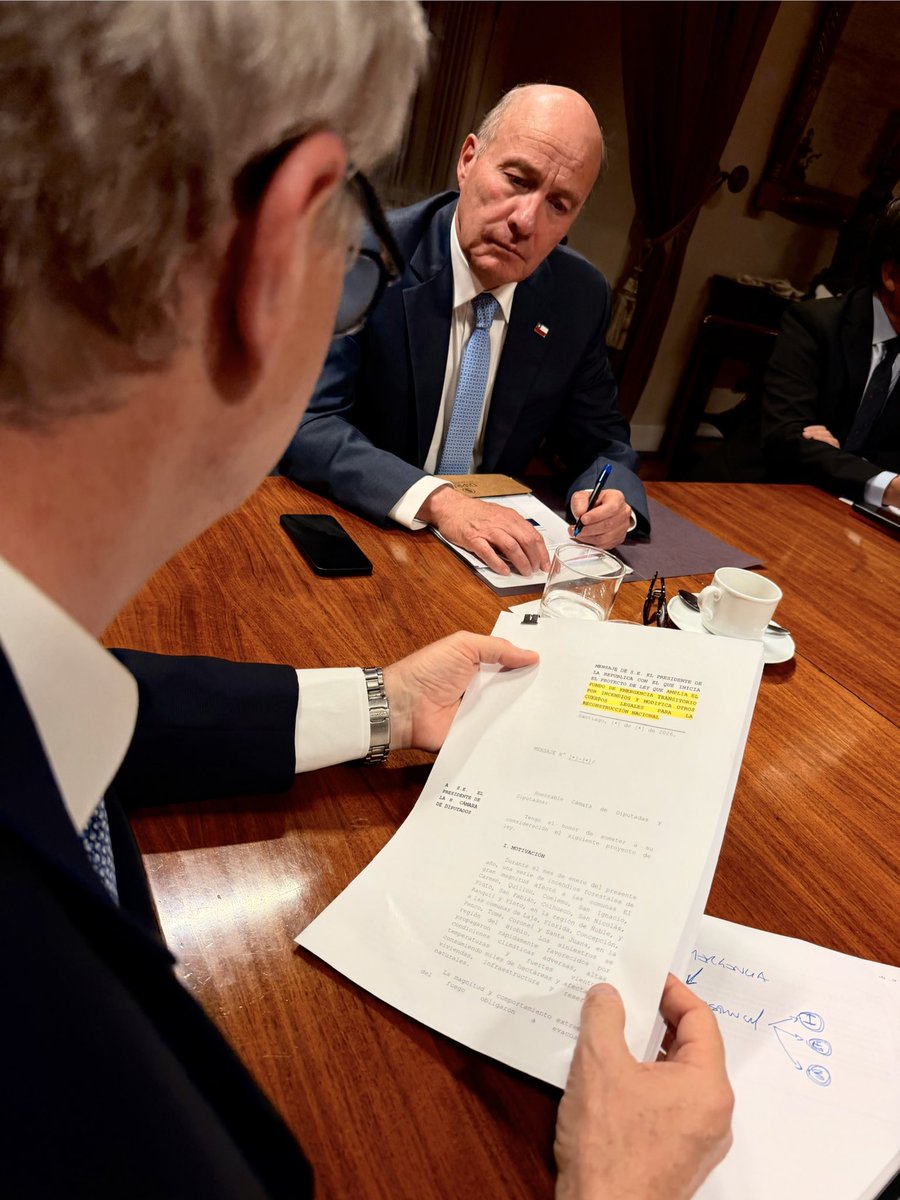 Oficina del Presidente tweet media