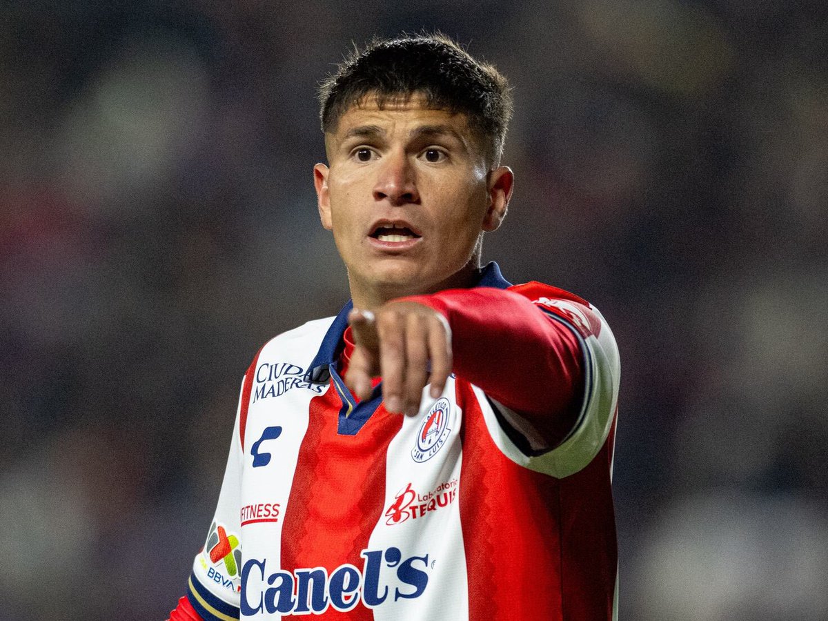 #GIVEAWAY POTOSINO🚨

🔴⚪ ¡TE REGALAMOS BOLETOS PARA el #ADSL vs #Tuzos ! 🎫 
 
1⃣ Sigue a <a href="/calientesports/">Caliente Sports</a> y a mí 📲
2⃣ Dale 🔁 y ❤️
3️⃣ Comenta cuál es tu pronóstico para el juego en casa🔥

🎫 ¡Se regalará UN PASE DOBLE!