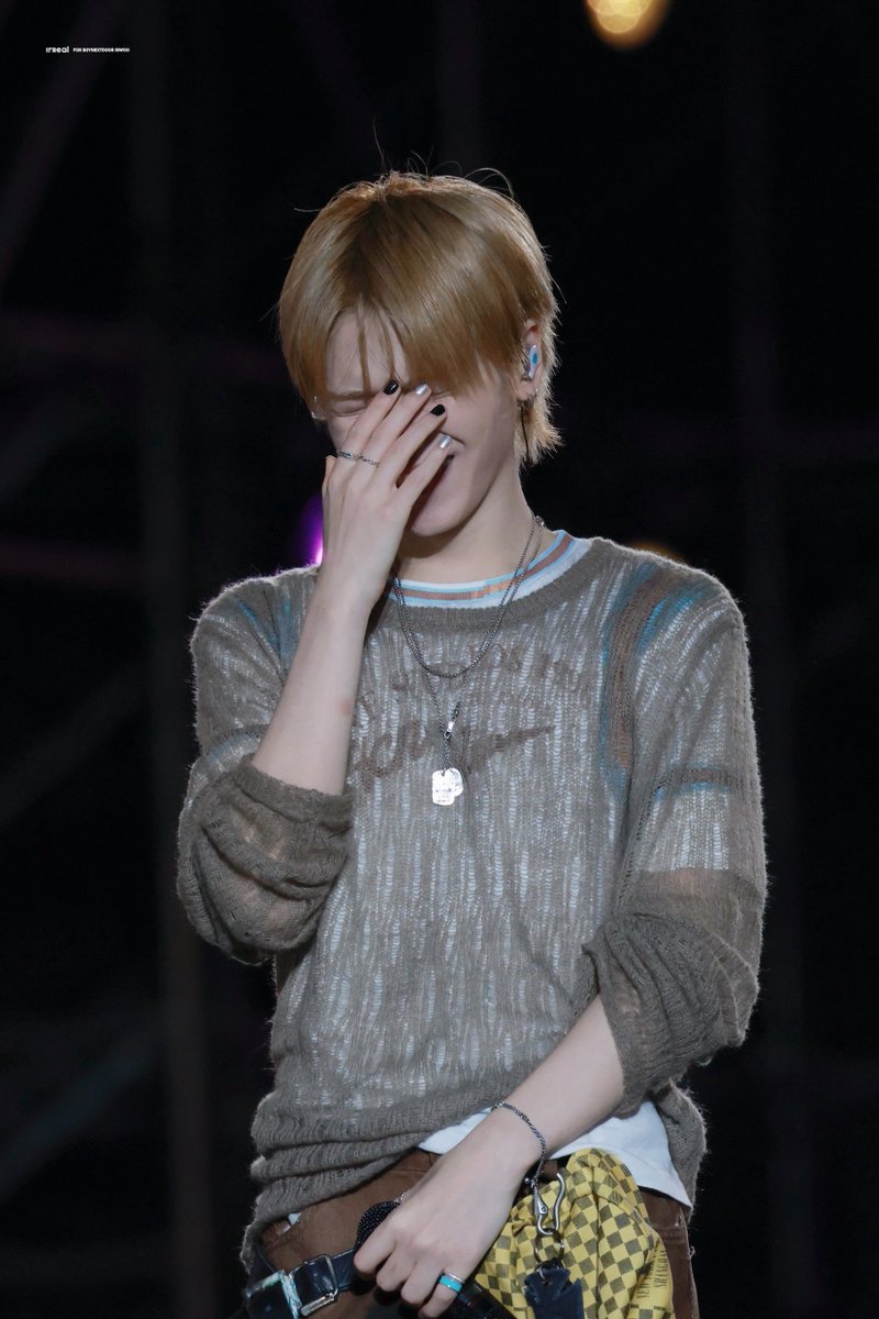 260313 HD #포토리우
부끄러
#보이넥스트도어 #리우
#BOYNEXTDOOR #RIWOO