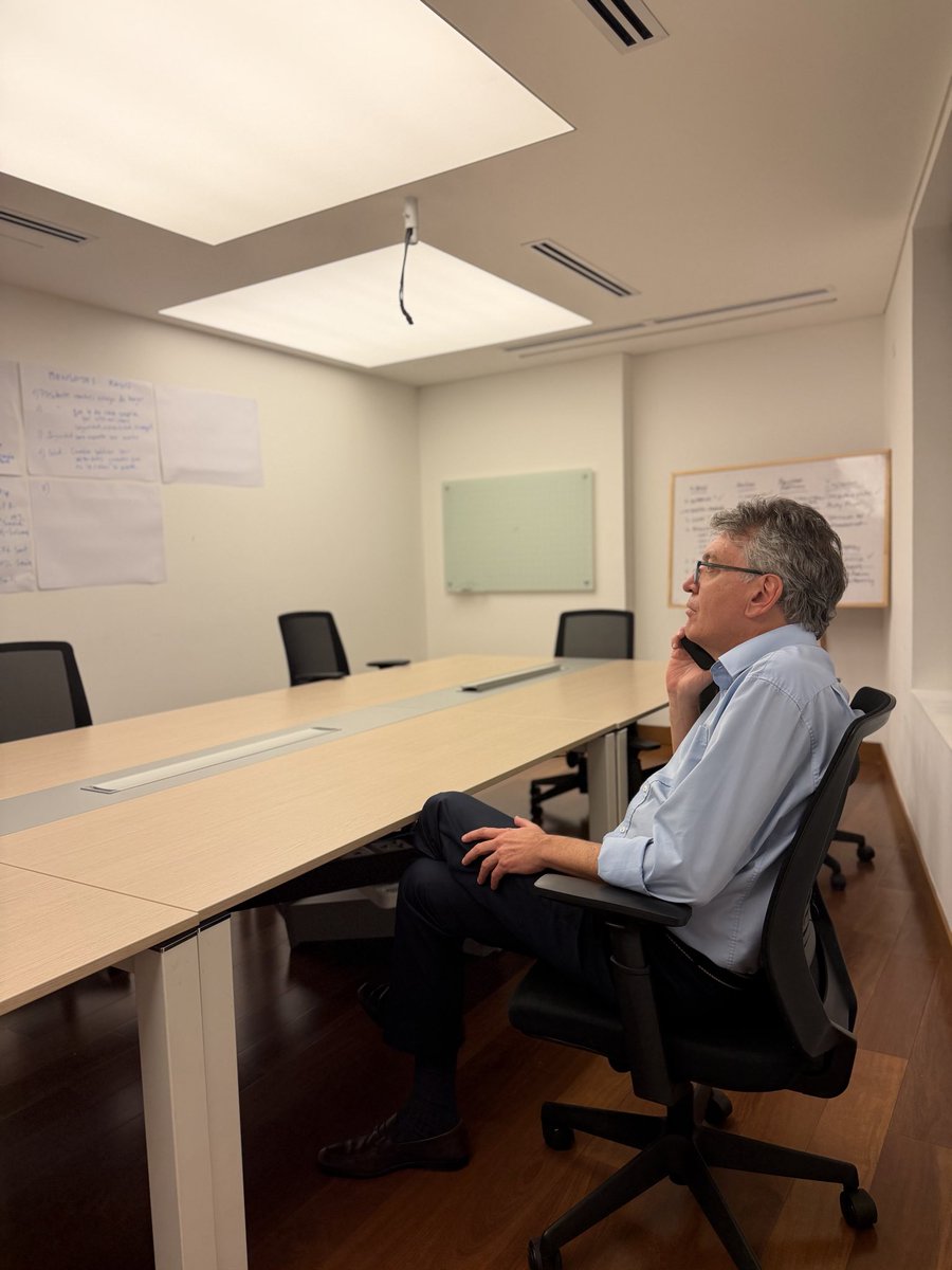 Mauricio Cárdenas S. tweet media