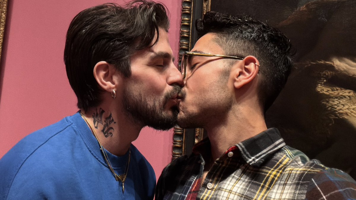 zeid(moon) tweet media