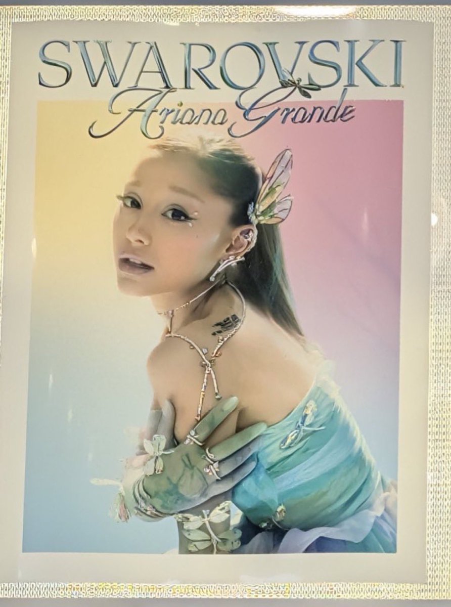 Ariana Grande x <a href="/swarovski/">swarovski</a> 🧚🏻