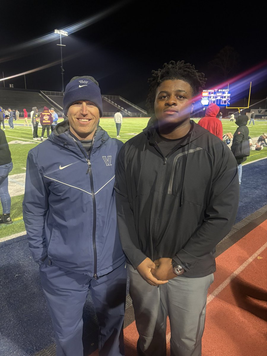 Arinze Odunukwe 6’2.5” 280 2027 DL/OL/PK tweet media