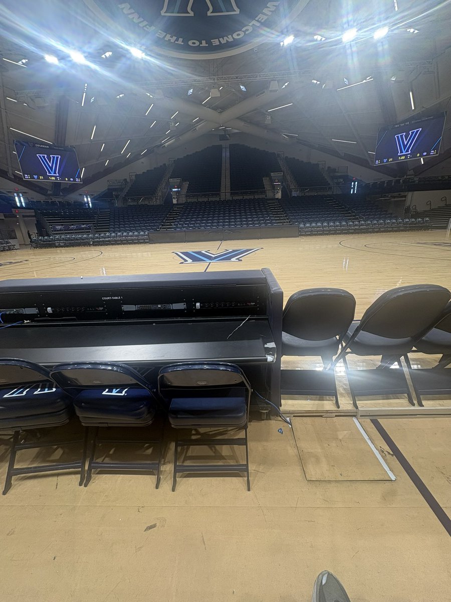 Arinze Odunukwe 6’2.5” 280 2027 DL/OL/PK tweet media