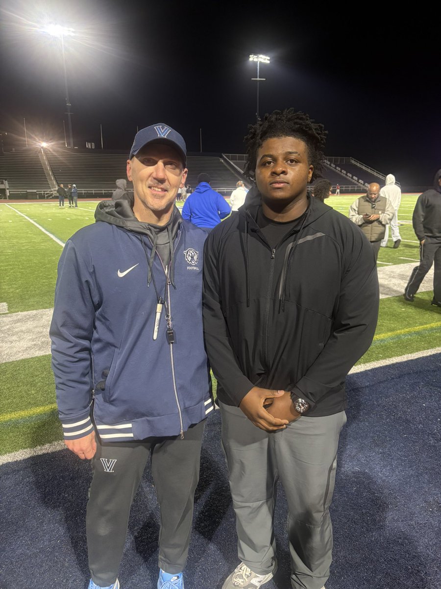 Arinze Odunukwe 6’2.5” 280 2027 DL/OL/PK tweet media