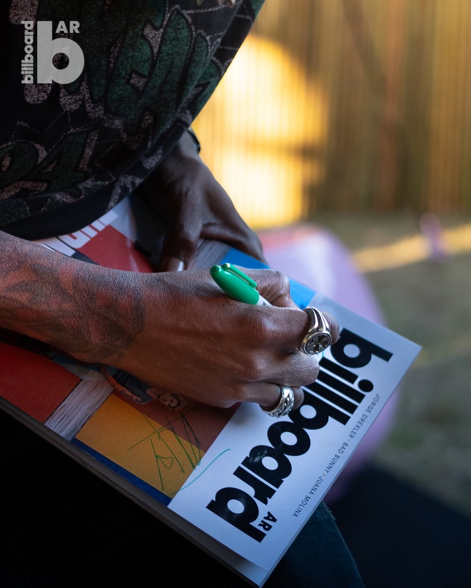 Billboard AR tweet media