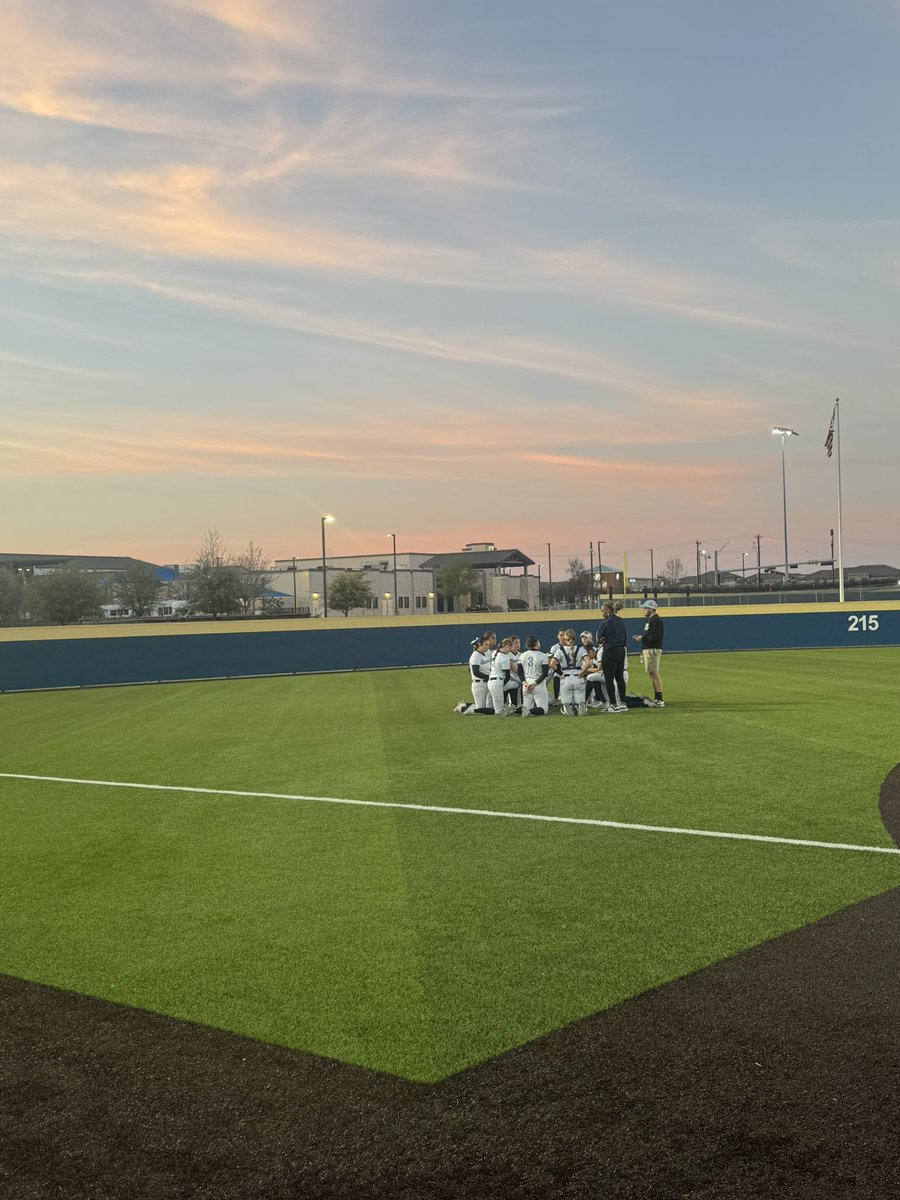 Emerson High School tweet media