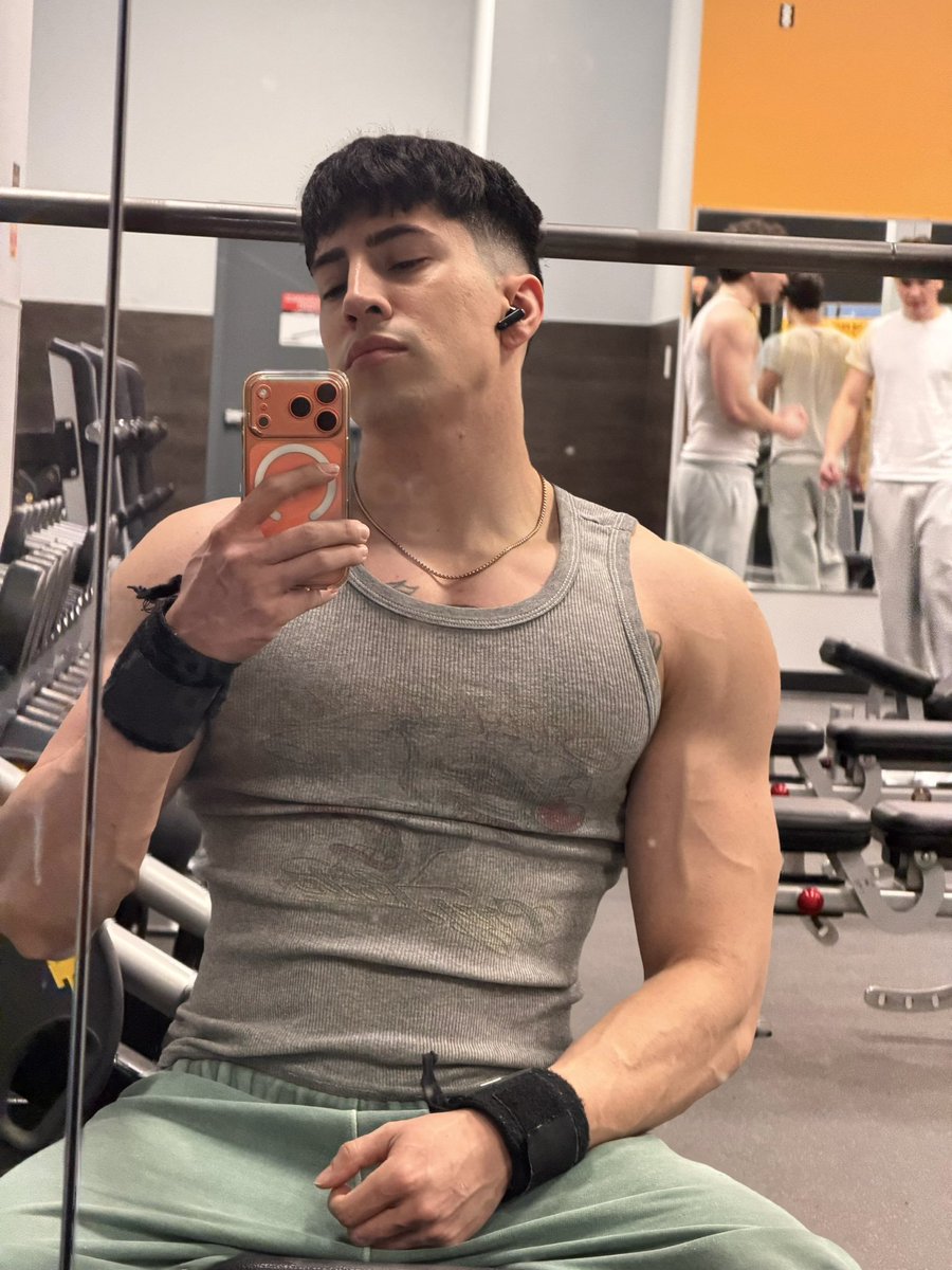 Master Andy tweet media