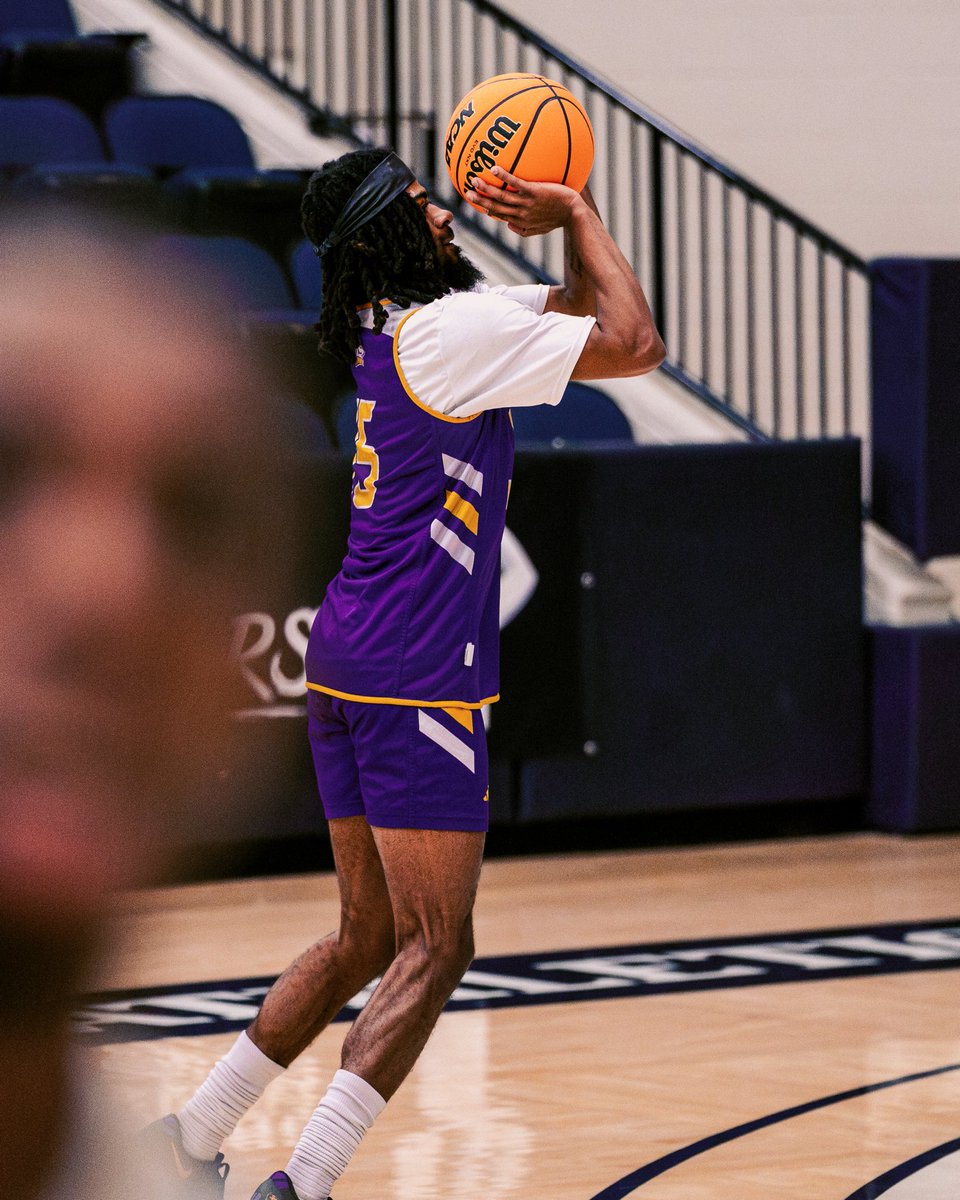 WNMU Men’s Basketball tweet media