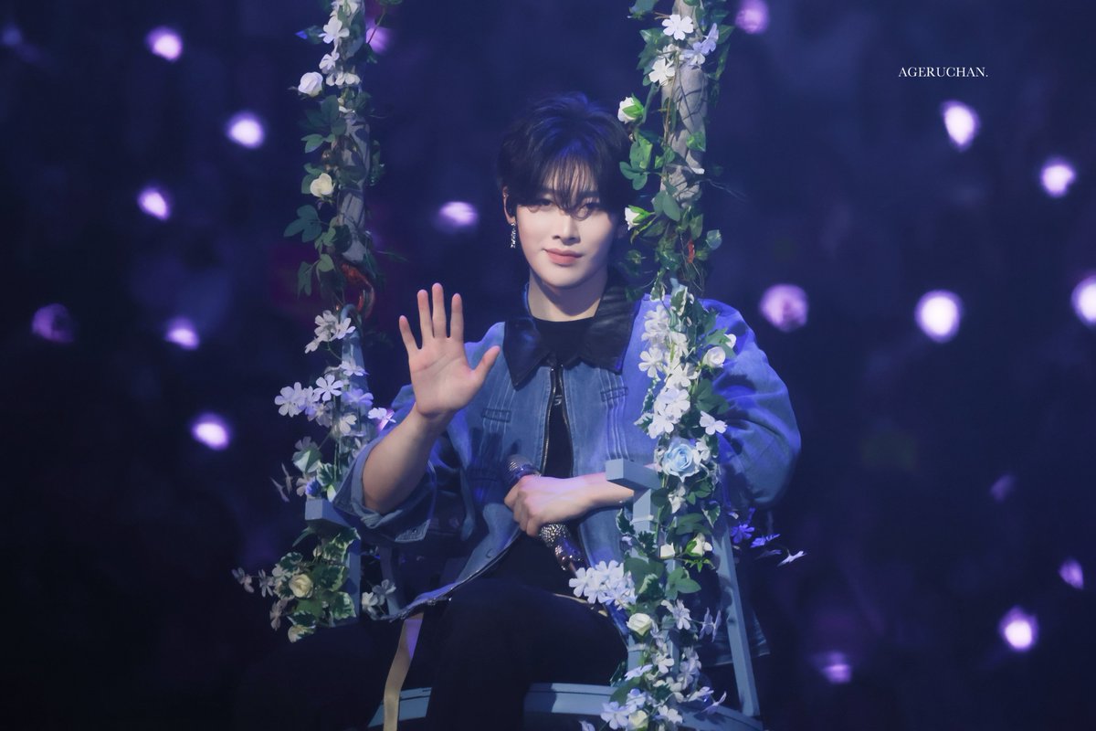 𝑨𝑮𝑬𝑹𝑼𝑪𝑯𝑨𝑵. tweet media