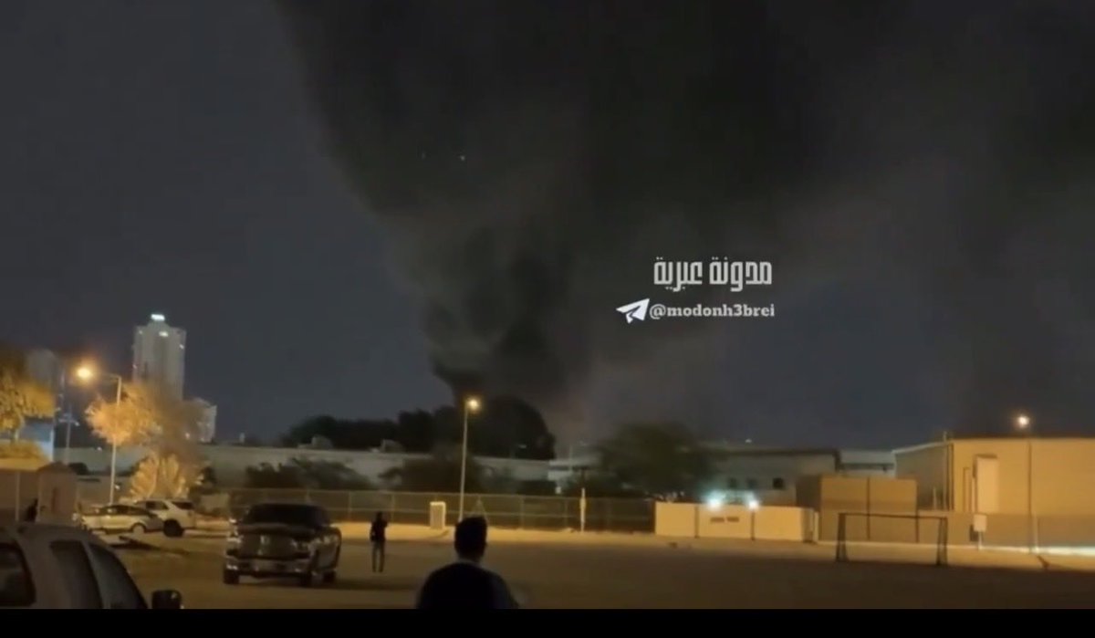 RaoAthar's tweet photo. #Iran targets #US bases in Bahrain. The strikes come after the U.S. launched attacks on Iran from #Bahrain territory.
#IranWar‌ #الامارات #IsraelIranConflict #ısrael https://t.co/bMrxnkTKoG