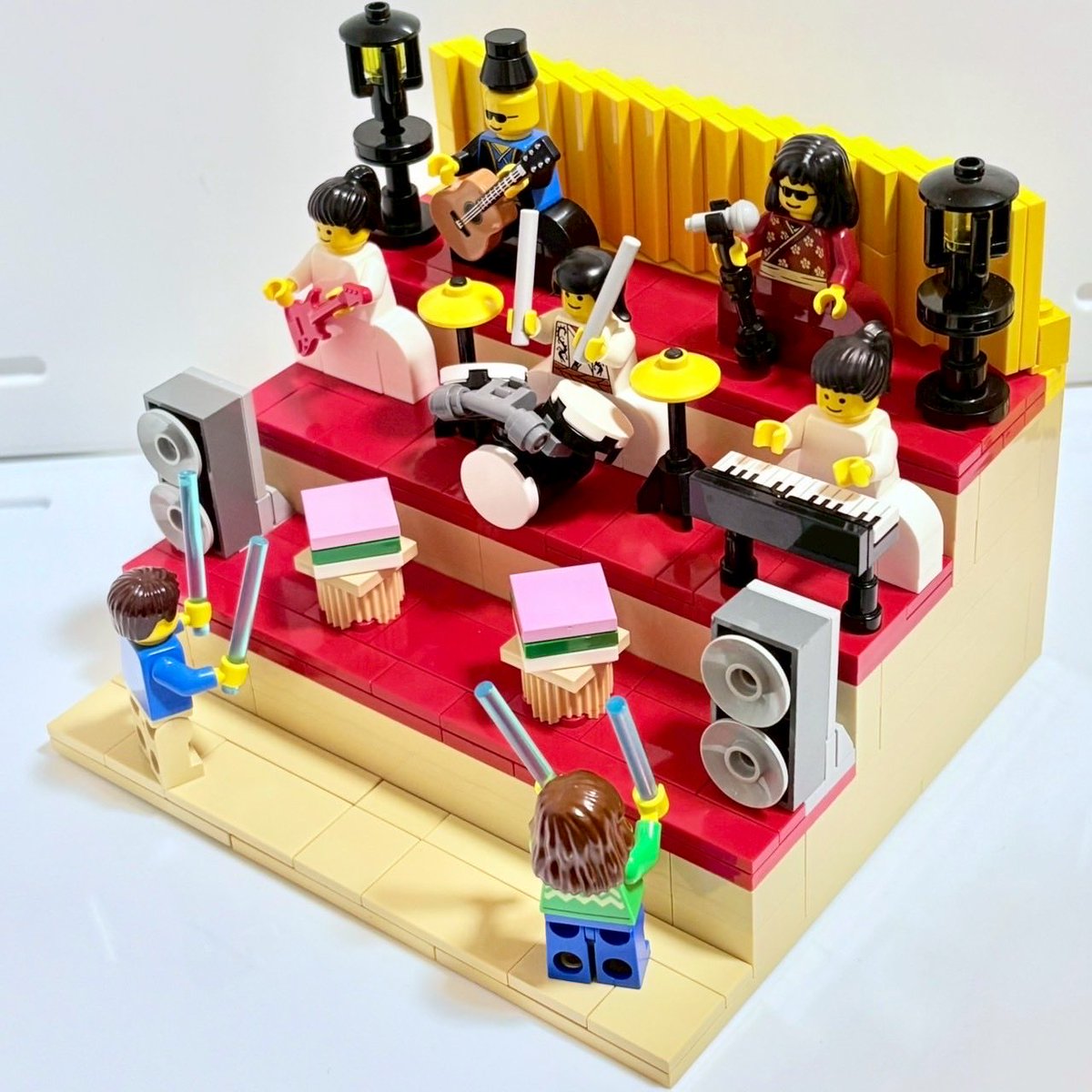 lego_couple_jp's tweet photo. まだ間に合う🤫
#ひな祭り #legophotography #legofan #legomania #legogram #lego #japan #legocreator #legocouple https://t.co/3hHMdU43aT