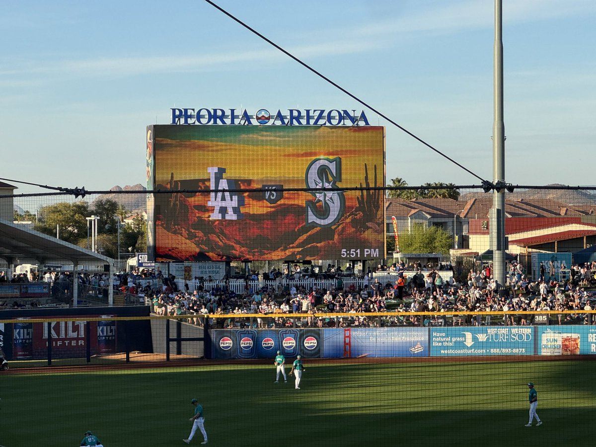 Tim Neverett tweet media