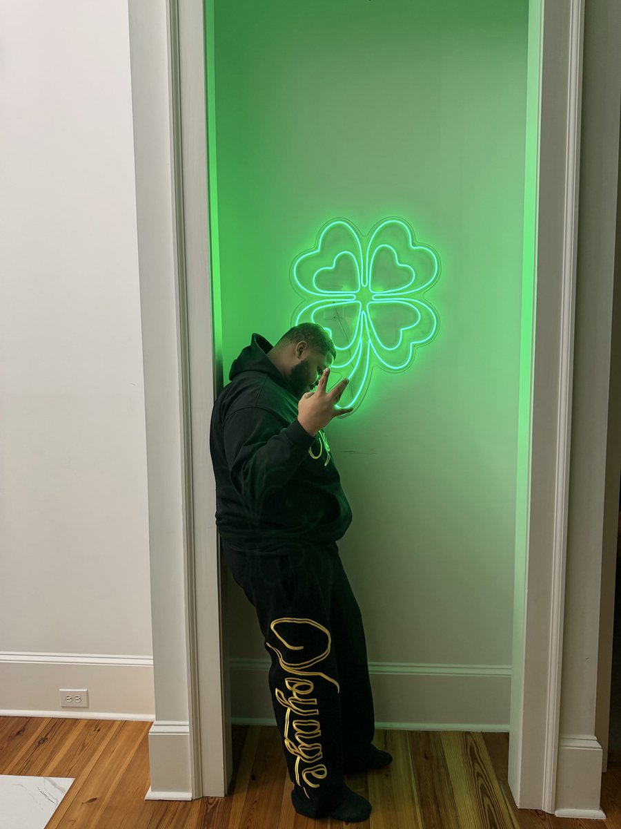 Chubbs💫 tweet media