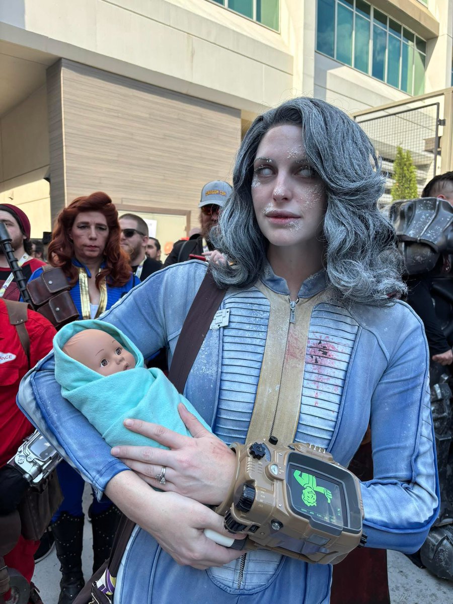 ☢️Fallout Films tweet media