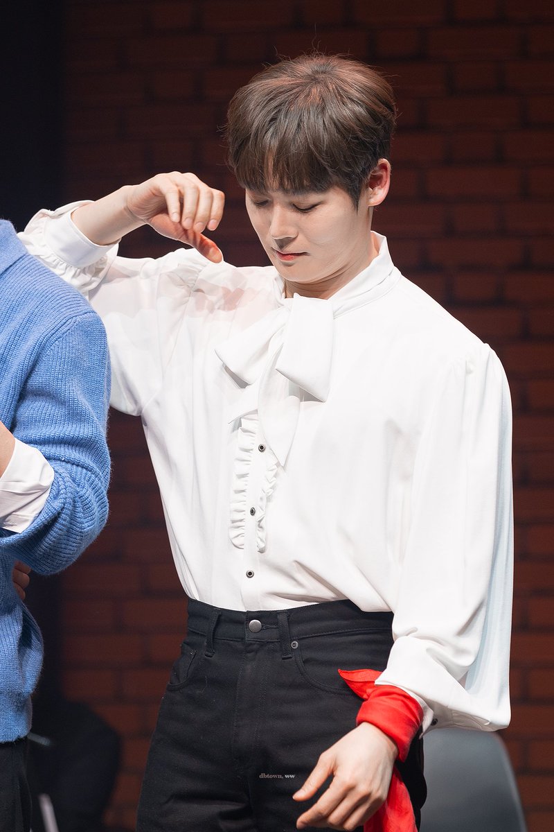 ᴅʙ ᴛᴏᴡɴ tweet media