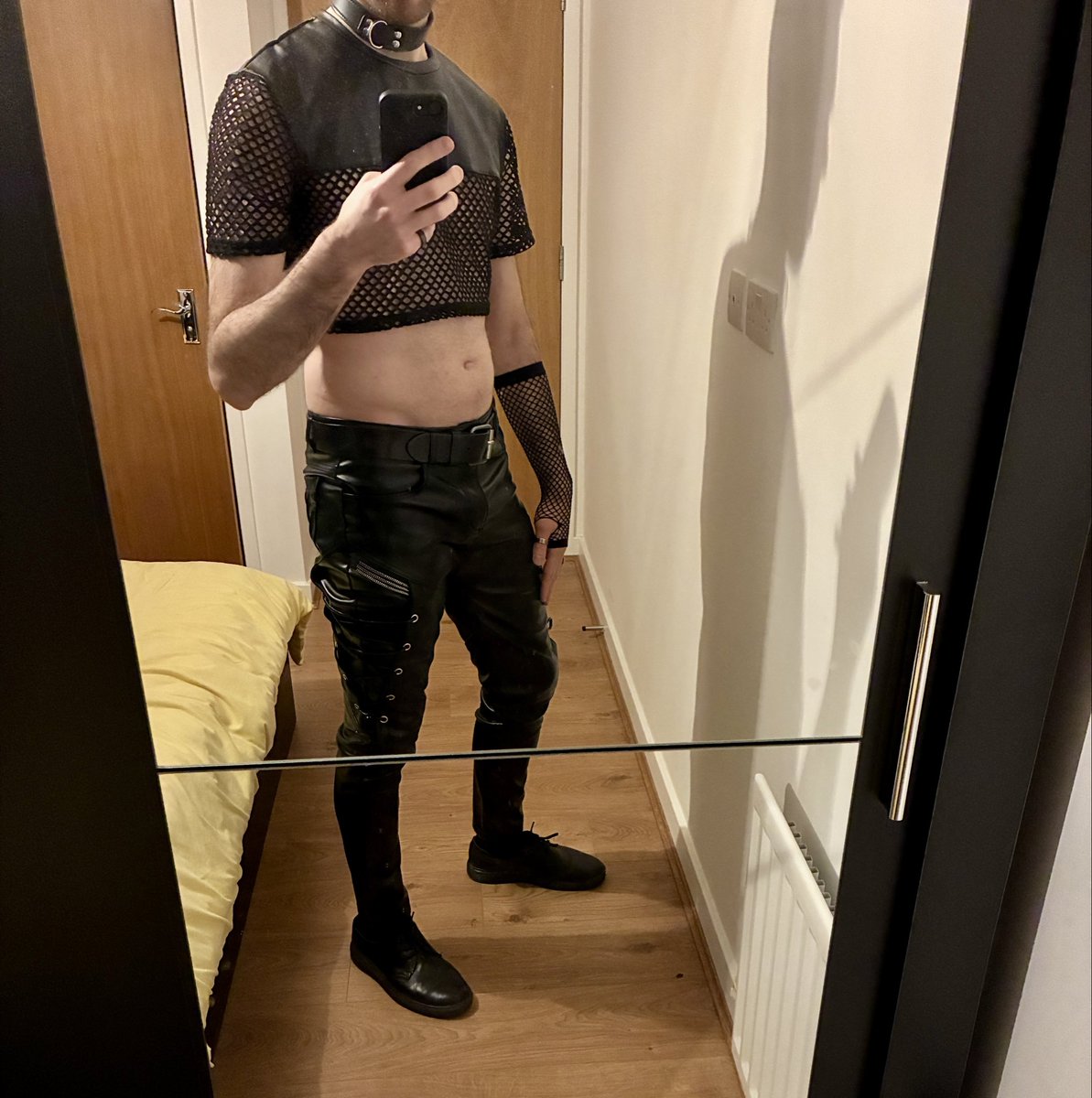 kinkamans's tweet photo. Outfit for Riot Party in Bristol 
#kinky #party #fetish #sub https://t.co/fwCStKSfYs
