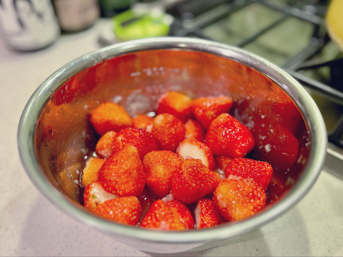 しろくまどっとこむ tweet media