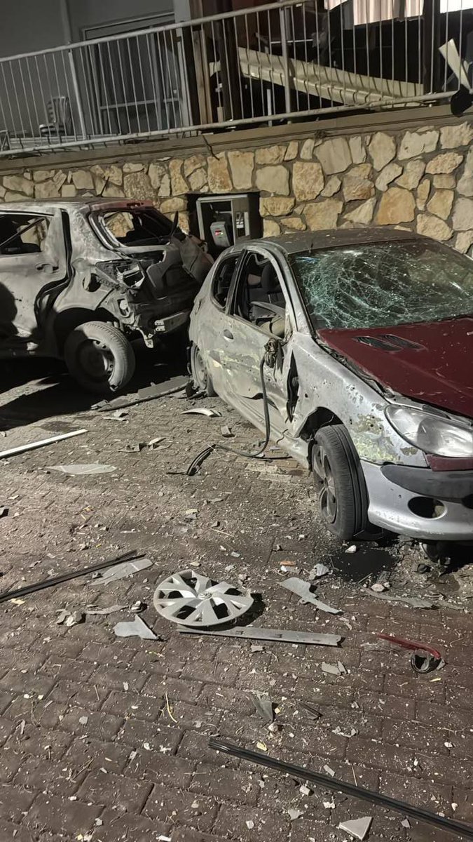 ألأحداث ألإيرانية بالعربية tweet media