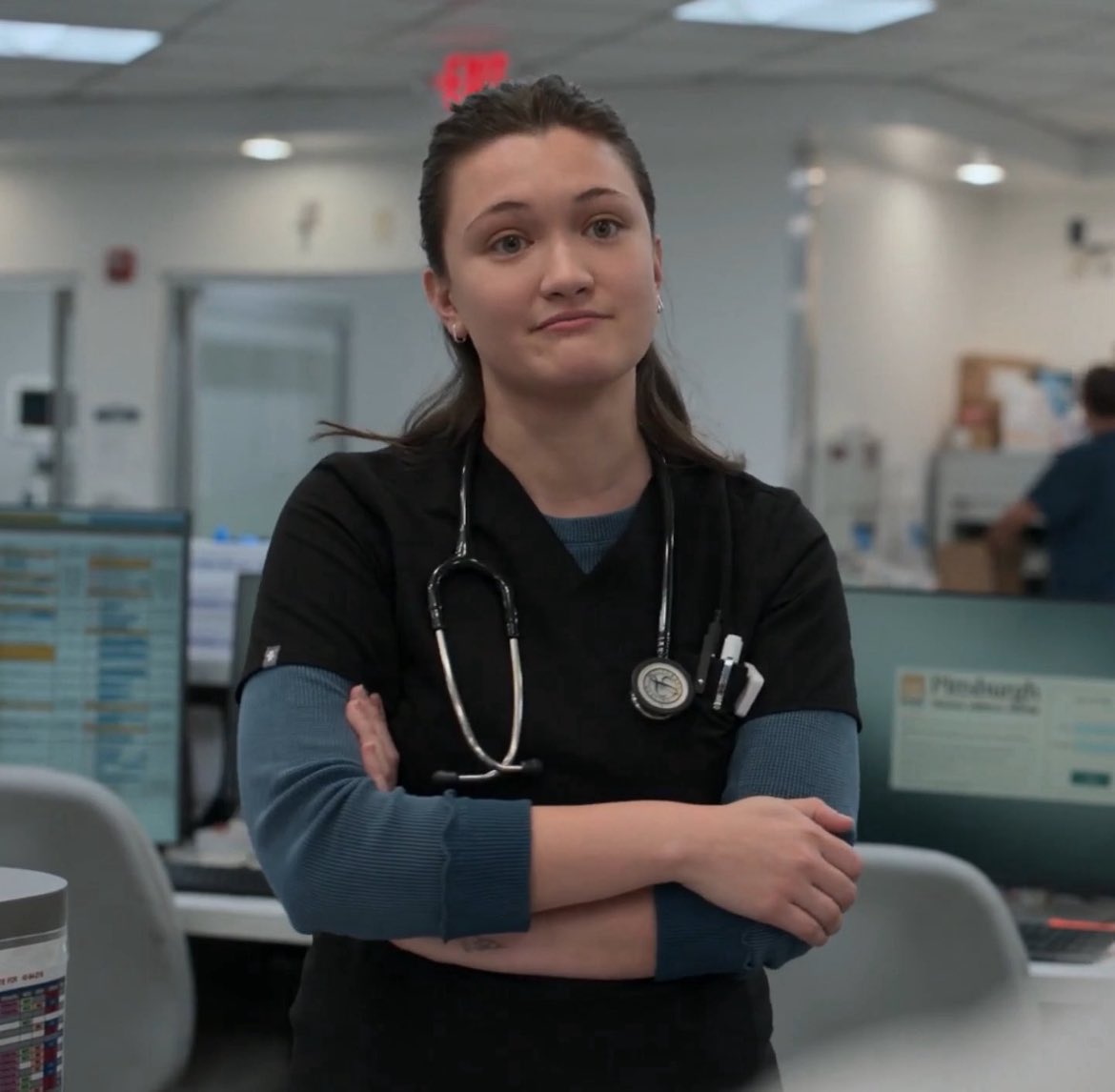 molly 🕸️ | trinity santos’ bodyguard tweet media