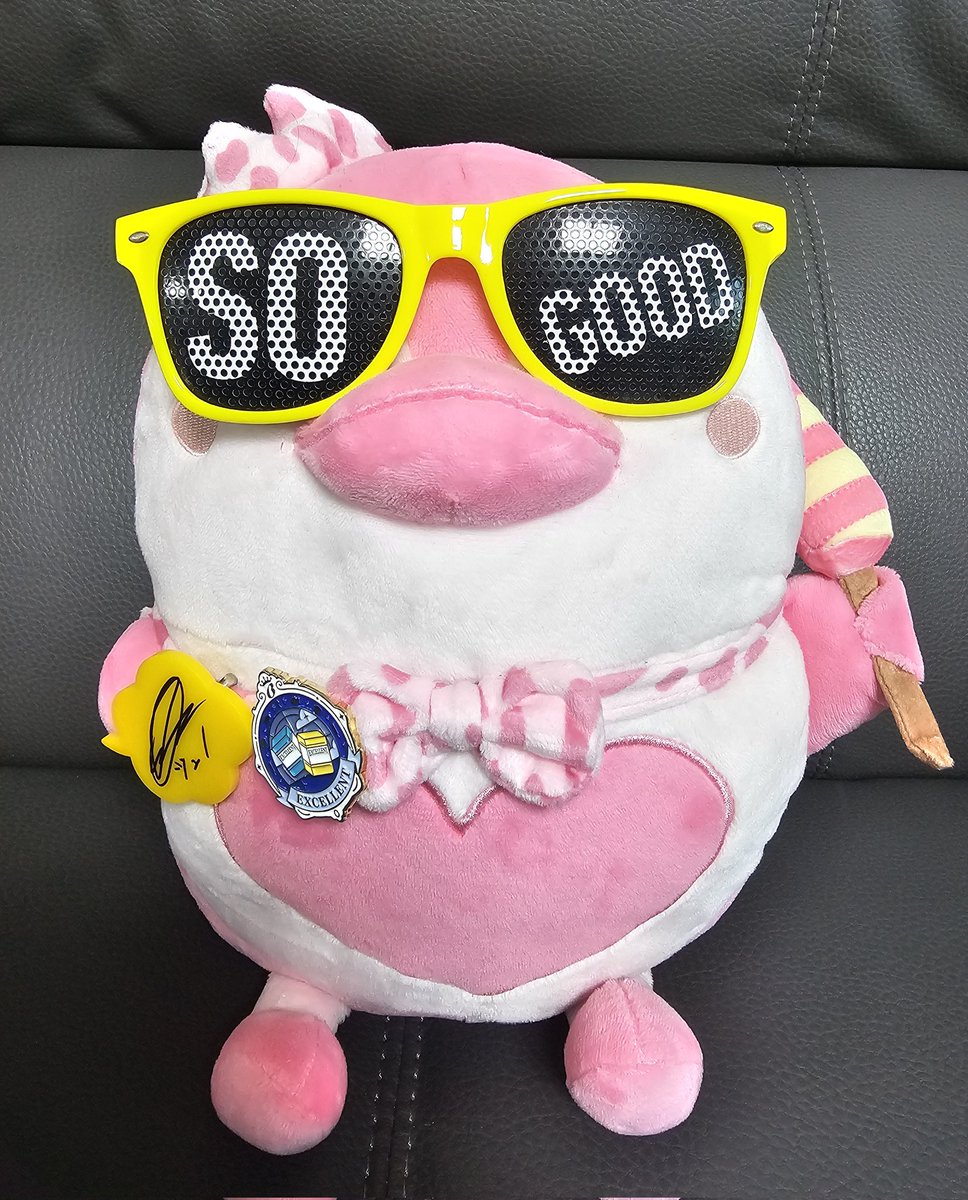 화이트데이엔 핑크펭펭이쥐!!!
울집핑크펭펭 아주 소굿함!!😆ㅋ