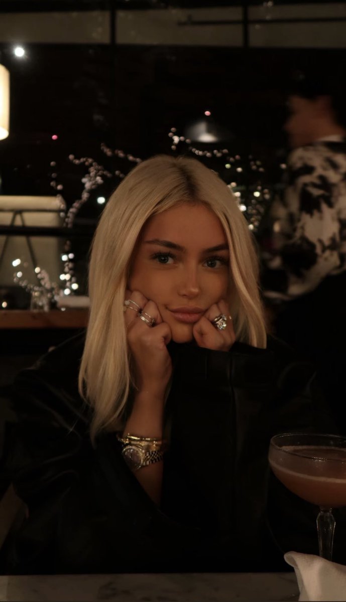 Free Friday night dinner thanks to my cucks 🤭