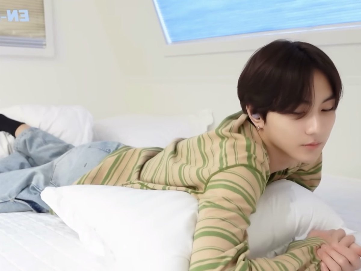 ᴊ 🫧 tweet media