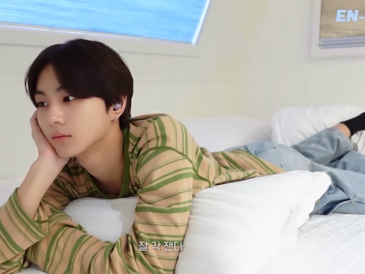 ᴊ 🫧 tweet media