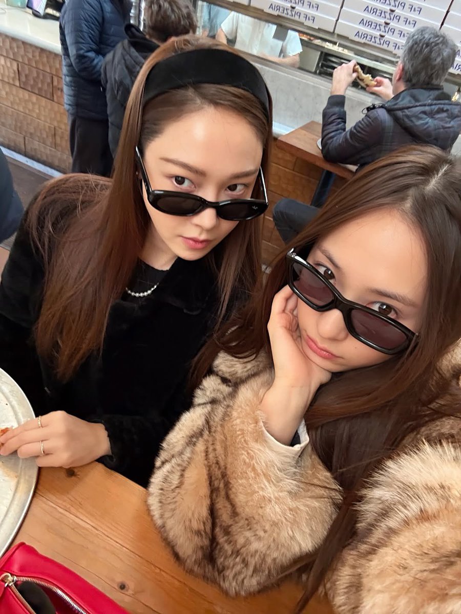 𝐉𝐄𝐒𝐒𝐈𝐂𝐀 tweet media