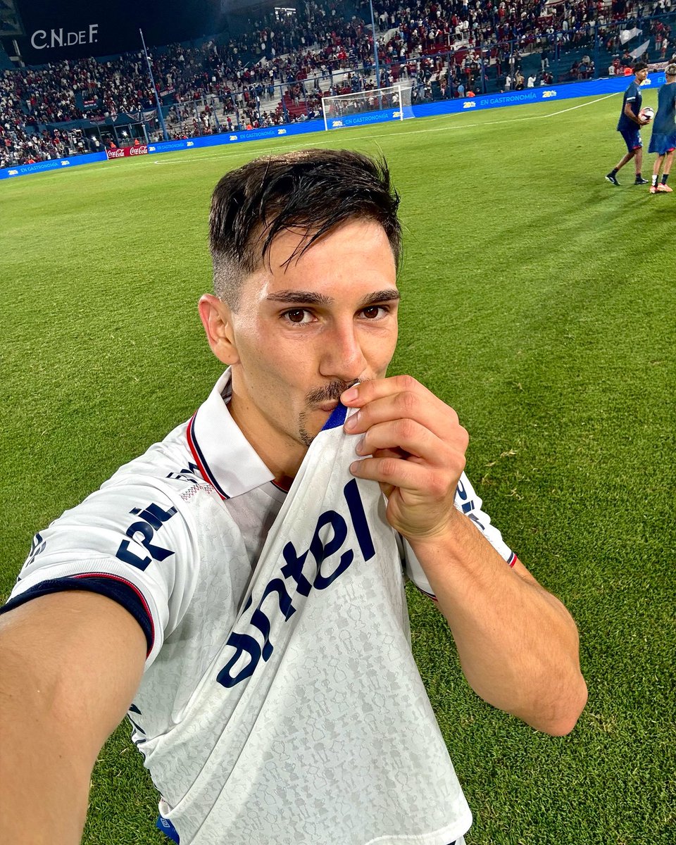 Valentin Fletcher tweet media