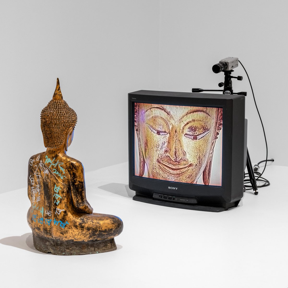 Gagosian tweet media