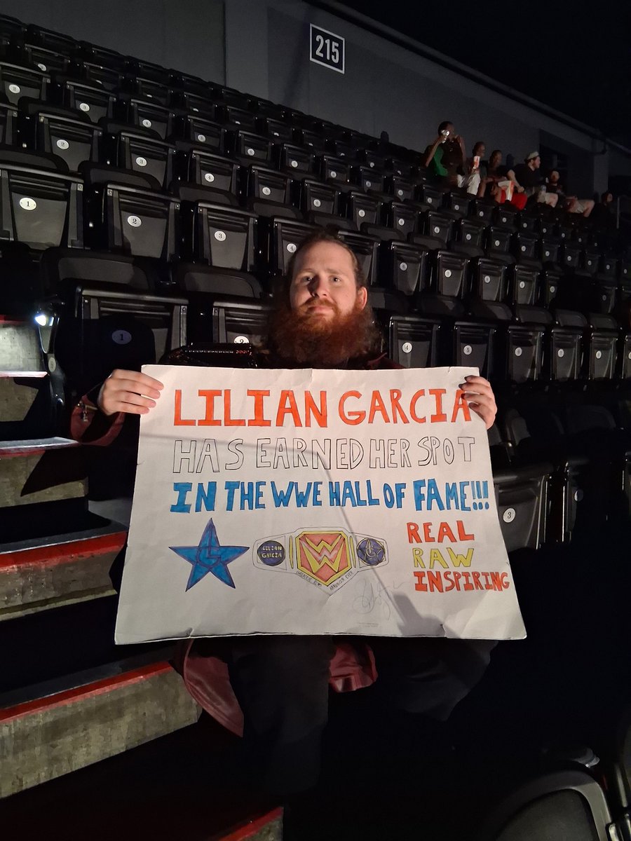 SummerlinMs's tweet photo. Here at Friday Night #SmackDown, showing my love and support for you, @LilianGarcia! Keep being the #GOAT! God bless you! https://t.co/Z9j4X1dJQ2