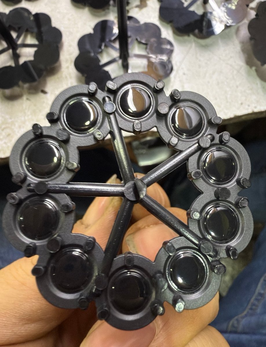 tekkusai tweet media