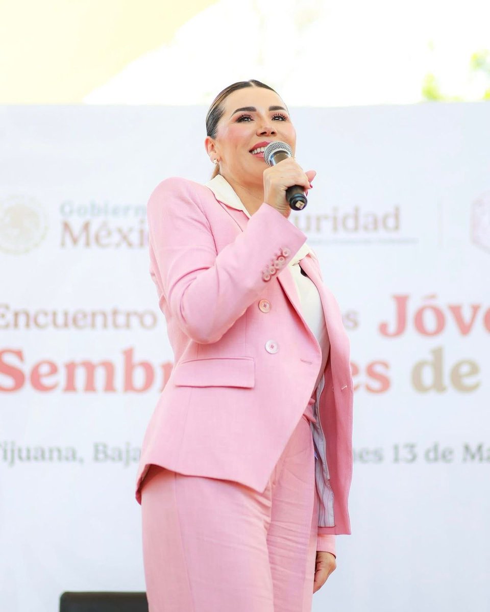 Beatriz Olivares P. tweet media