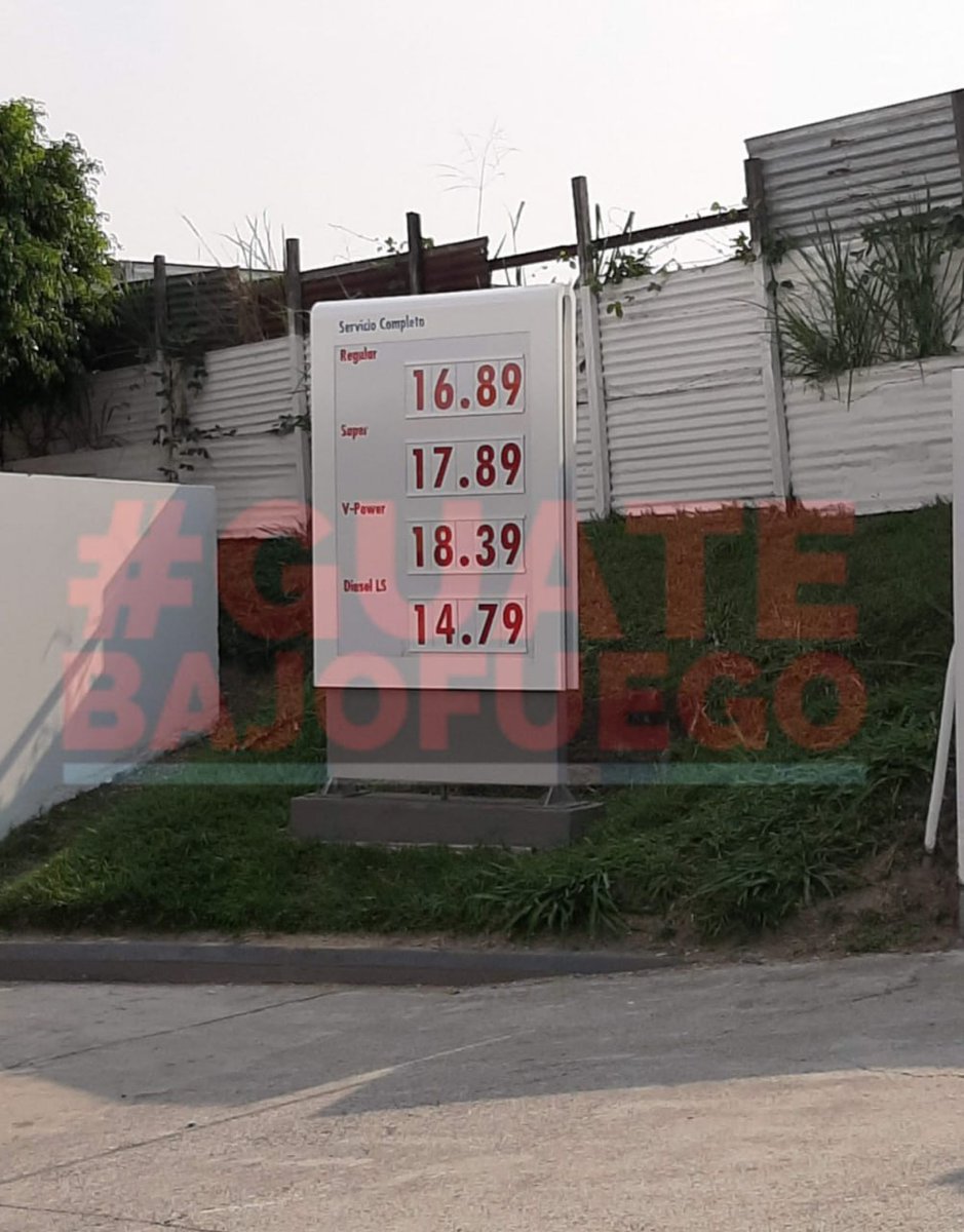 ChairoHater tweet media