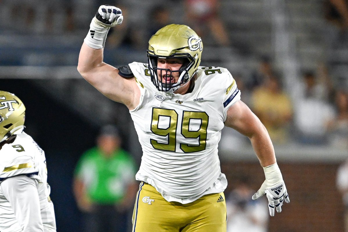 Aaron Terry tweet media