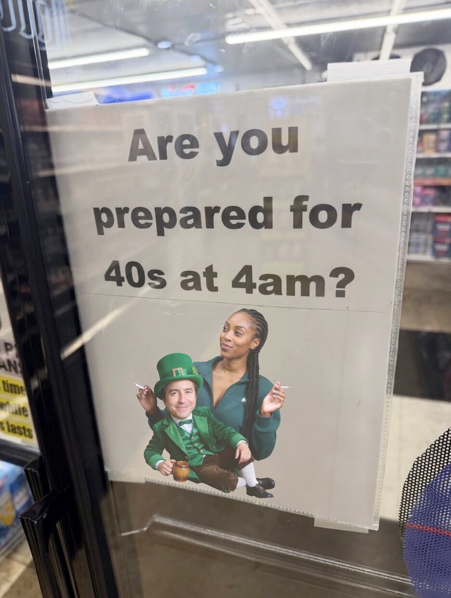 VRILHQ's tweet photo. Oh hell nah I am NOT setting foot in this gas station bruh I’m going home ✌️🥀 https://t.co/zG4QcejOPf