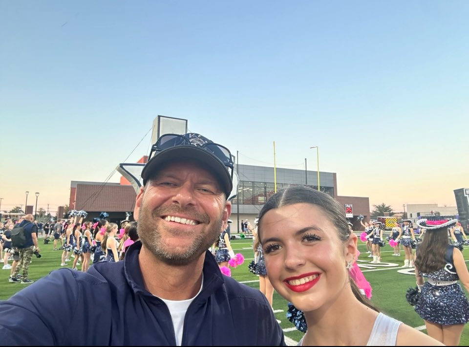 Dustin Toth tweet media