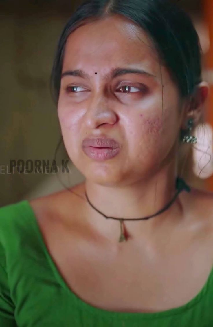 Potta me-  என்ன டா உப்பு கக்கிது 

Bull -ஒண்ணுக்கு போய்ட்டு கலுவலடி 

 Paravala இதும் நல்லா போதைய தான் இருக்கு ..😋