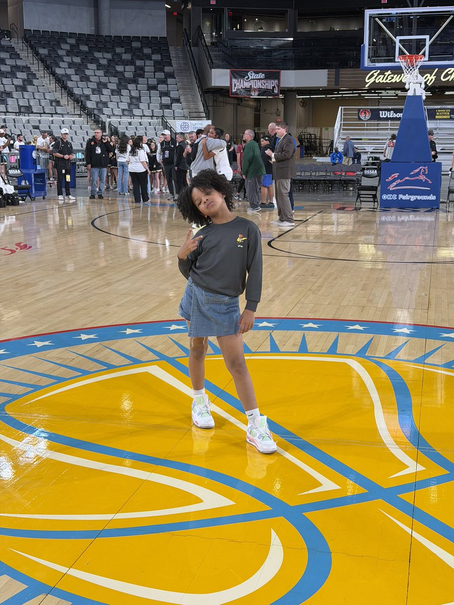 Jessica Linson tweet media