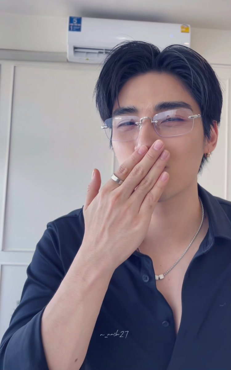 รักนะ จุ๊บม๊วฟฟฟฟ 😘

#poompps