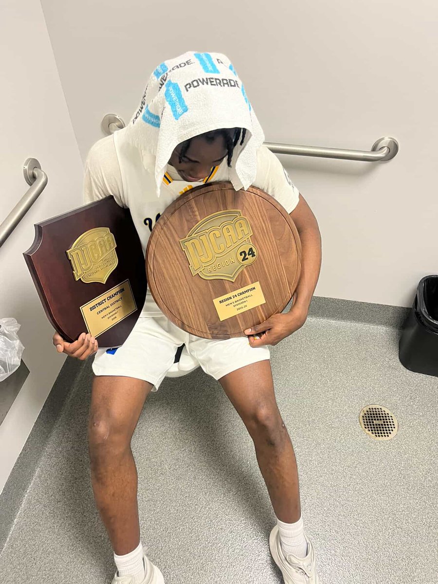 V3PrepAcademy tweet media