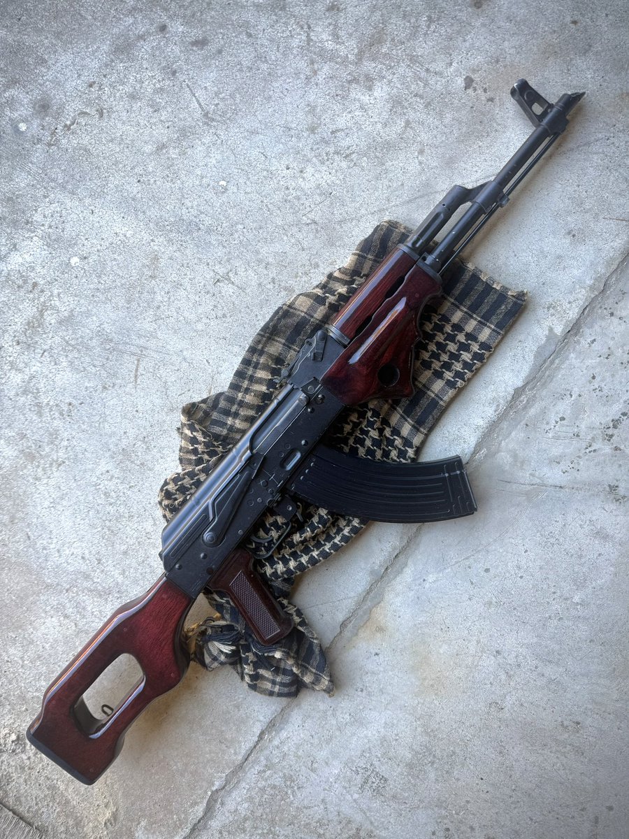 aohate custom tweet media