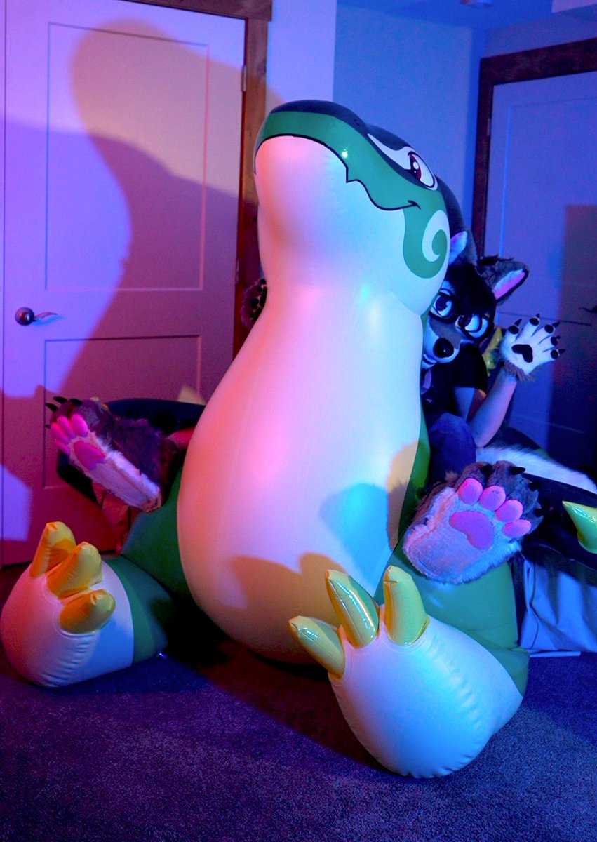 🎸IndieTimber🐺 🔜 Furlandia tweet media