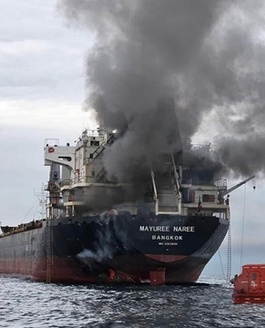 8時間後に削除
中東戦争が始まった。
イランによるホルムズ海峡周辺での攻撃。
想定していたシナリオ通りだ。
今後は防衛セクターとエネルギー関連が本格的に物色されるだろう。
2026年に最速で1800万を貯める方法
1.1605 INPEX
2.5020 ENEOS
3.5019 出光興産
4.8001 伊藤忠商事
5.8031 三井物産