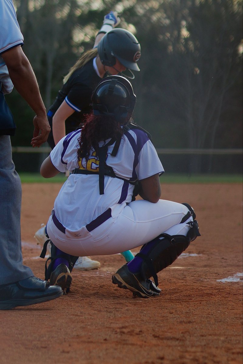 NyasiaJackson20's tweet photo. Let’s have a great season 🥎📸 https://t.co/8pcs0GzMxs