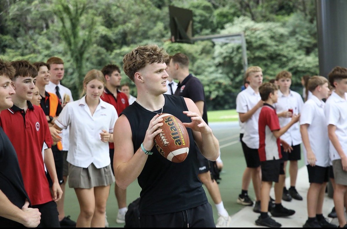 AustinSchuder's tweet photo. Just returned from giving back and spreading the word of God in the Australian outback. Still made sure to get in some “American football” and they shared rugby with us. I am so grateful for this experience and thankful to @CoachBare4 for chaperoning. Spending that time with my high school football coach is something I will always remember. Thank you!